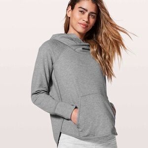 Lululemon EUC Time Out Pullover Hoodie Women's Sz 10 Heather Gray